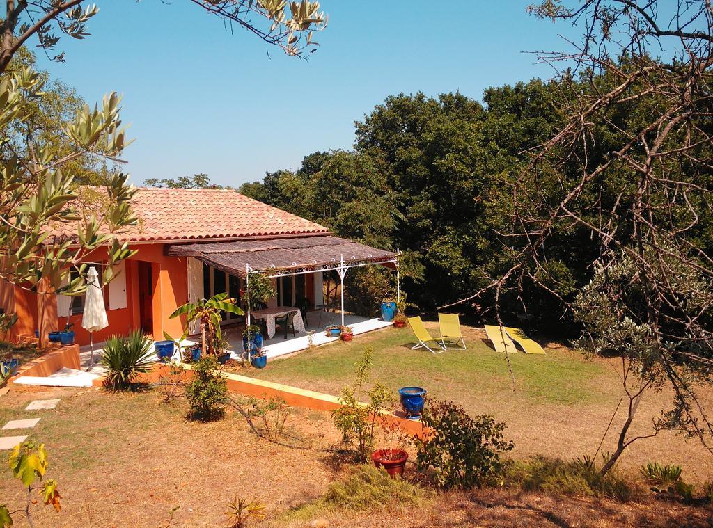 Entre Nimes Et Arles Villa Bellegarde  Eksteriør bilde
